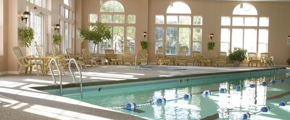Westford Regency Inn & Conference Center Bagian luar foto